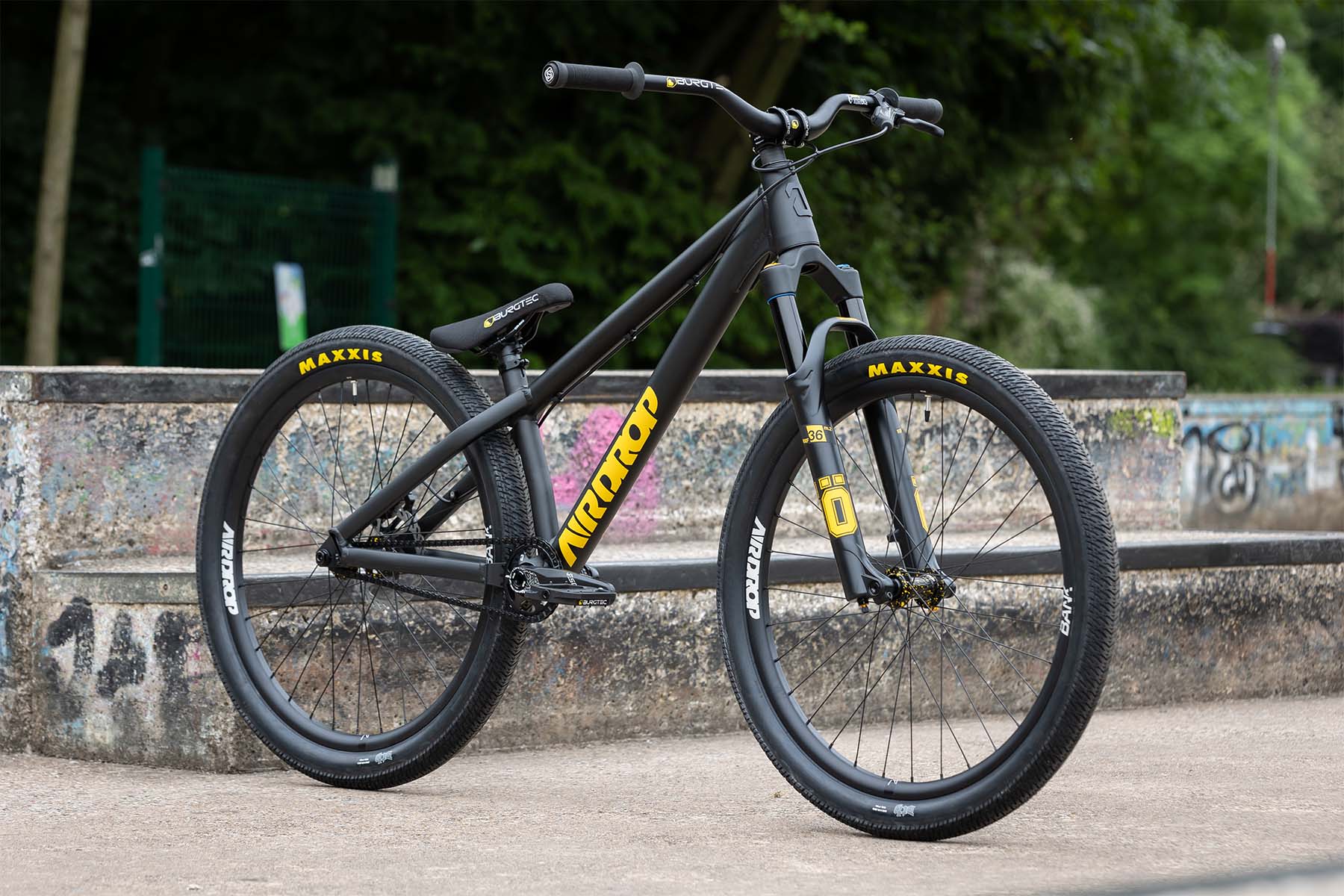 Airdrop Bikes - Fade Works - Alloy Dirt Jump Bike - Airdrop Bikes Limited