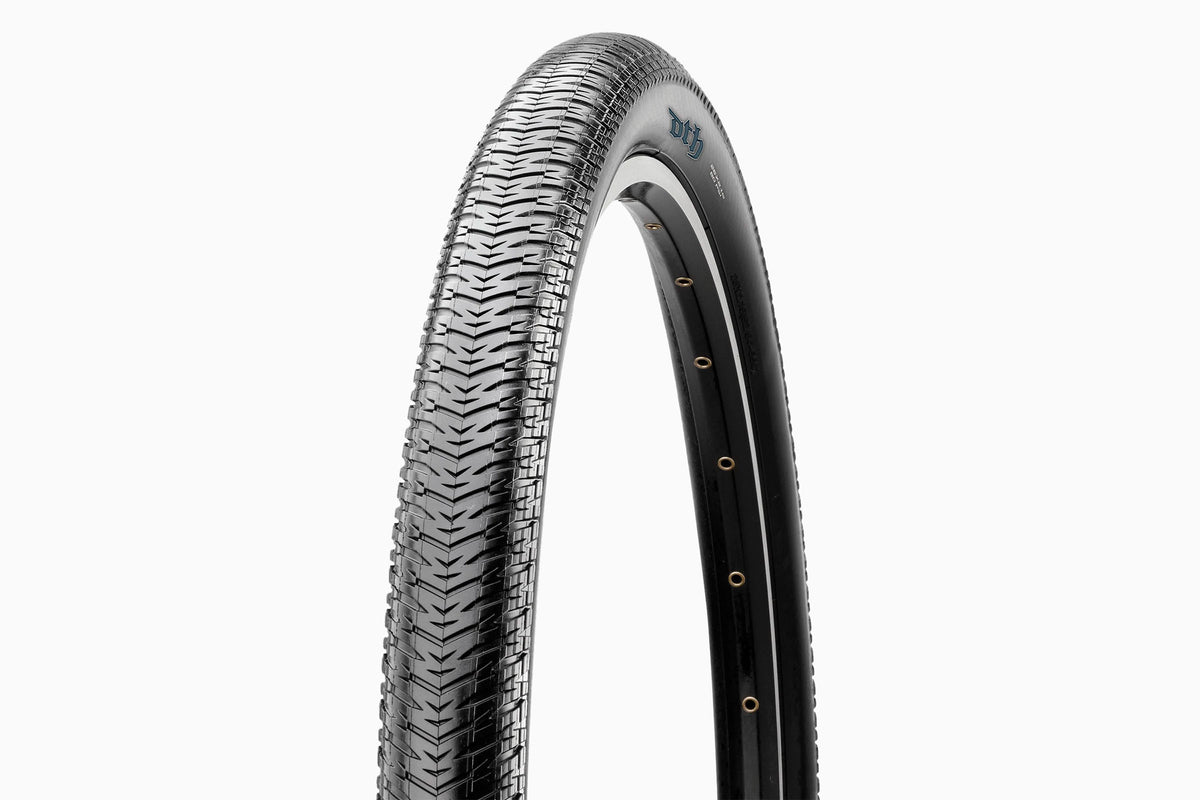 Dirt hot sale jump tyres